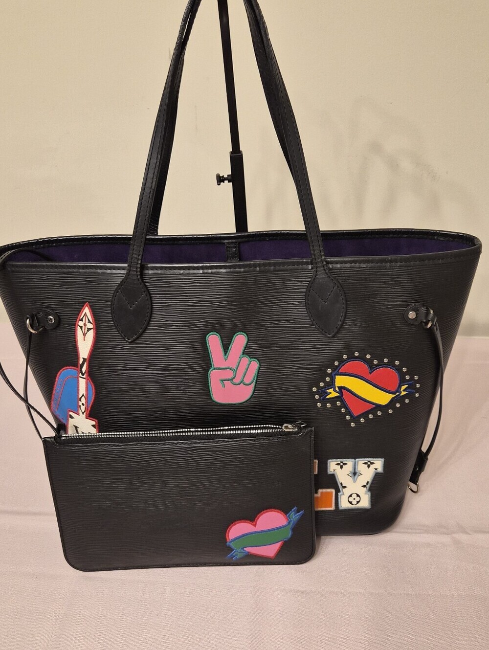 Louis Vuitton Neverfull MM Epi "Stickers" Edition | Pouch| Black | COA